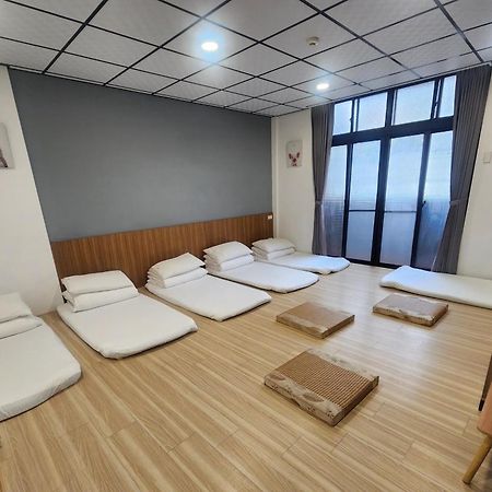 藏青民宿the Wind Guesthouse-Youth Inn Tainan Zimmer foto