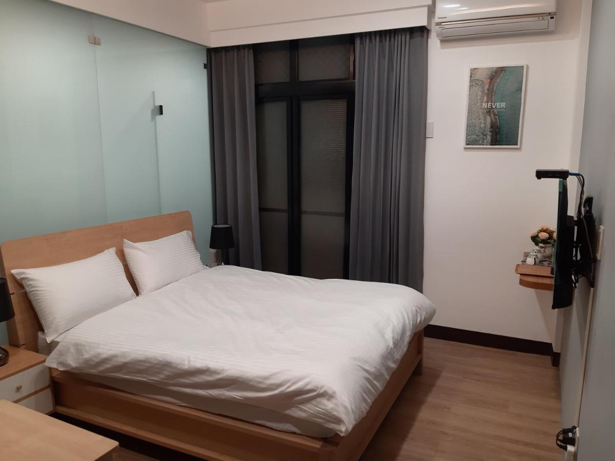 藏青民宿the Wind Guesthouse-Youth Inn Tainan Zimmer foto